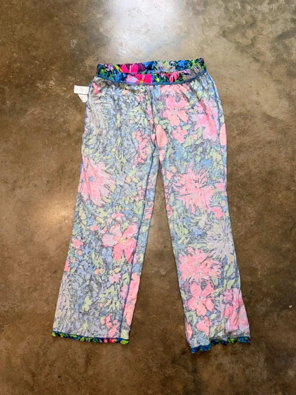 Lilly Pulitzer Floral Pajama Pants - Size S - Picture 11 of 11